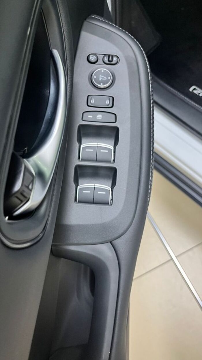 Honda ZR-V e:HEV 2.0 i-MMD Hybrid Elegance