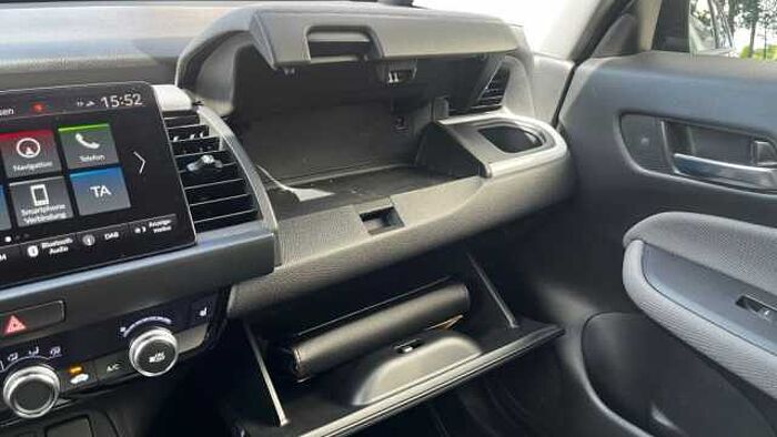 Honda Jazz 1.5 i-MMD Hybrid e-CVT Crosstar Executive