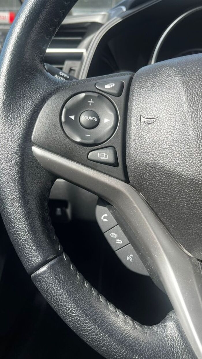 Honda Jazz 1.3 i-VTEC CVT Elegance