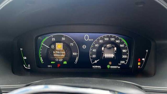 Honda Civic e:HEV 2.0 i-MMD Hybrid Advance Facelift
