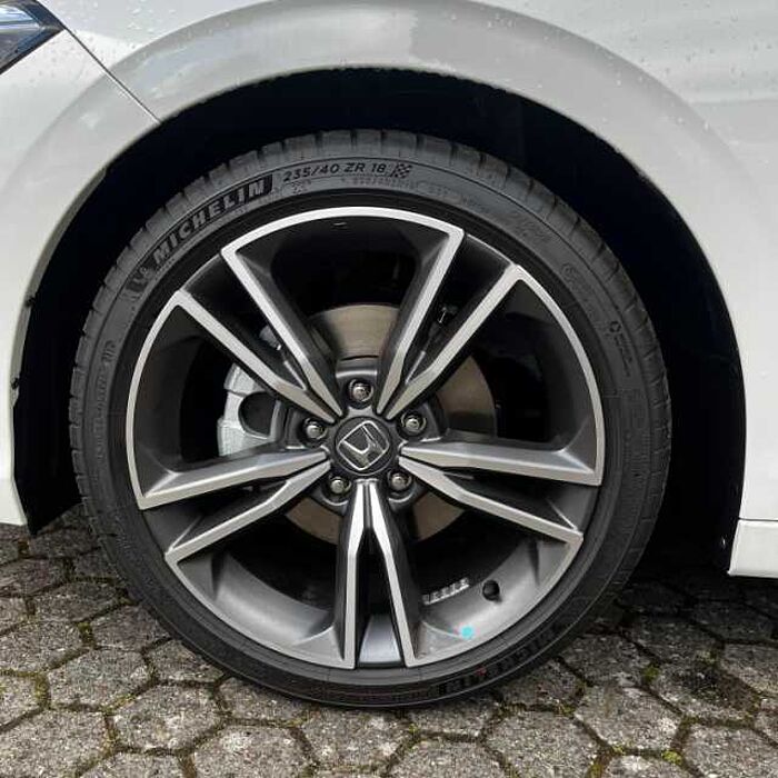 Honda Civic e:HEV 2.0 i-MMD Hybrid Advance Facelift