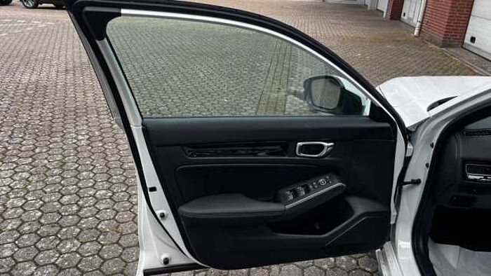 Honda Civic e:HEV 2.0 i-MMD Hybrid Advance Facelift