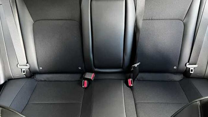 Honda Civic e:HEV 2.0 i-MMD Hybrid Sport Facelift