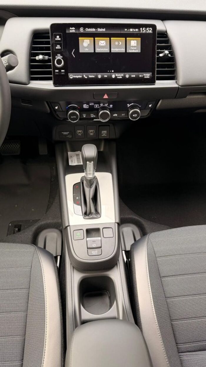 Honda Jazz e: HEV 1.5 i-MMD Hybrid Crosstar Advance (GR)