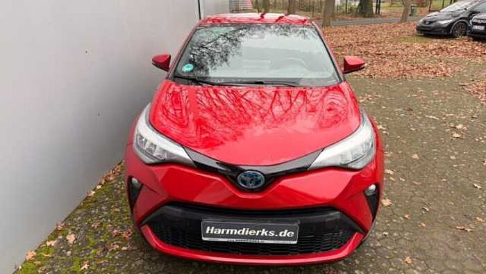 Toyota C-HR Hybrid Team Deutschland