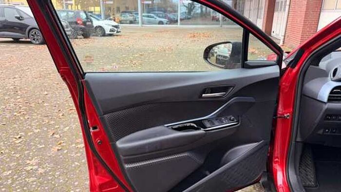 Toyota C-HR Hybrid Team Deutschland