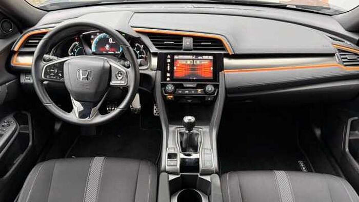Honda Civic 1.0 i-VTEC Turbo Elegance