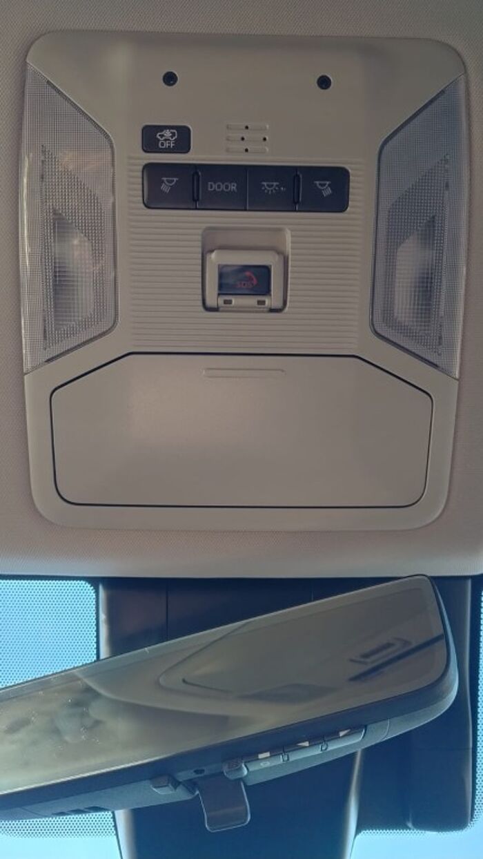 Toyota RAV 4 2.5 4x2 Hybrid Team Deutschland