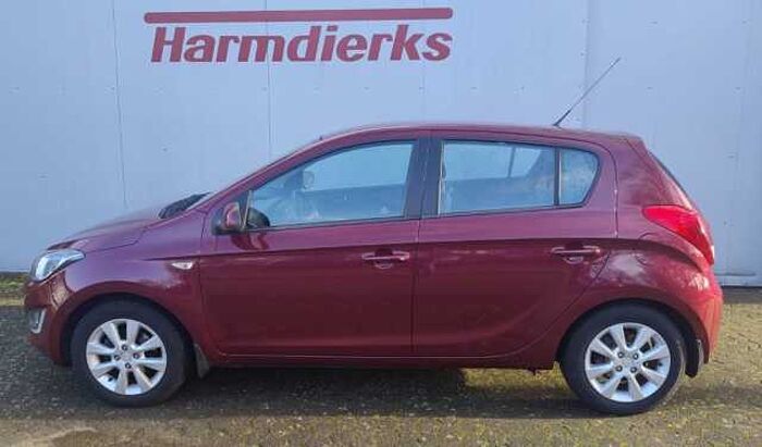 Hyundai i20 1.2 Fifa World Cup Edition