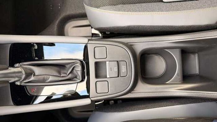 Honda Jazz e: HEV 1.5 i-MMD Hybrid Advance Sport (GR)