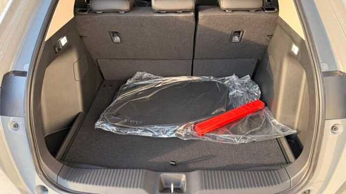 Honda HR-V e: HEV 1.5 i-MMD Hybrid Advance (RV/RV)