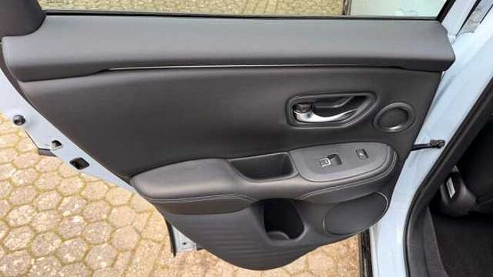 Honda ZR-V e: HEV 2.0 i-MMD Hybrid Advance