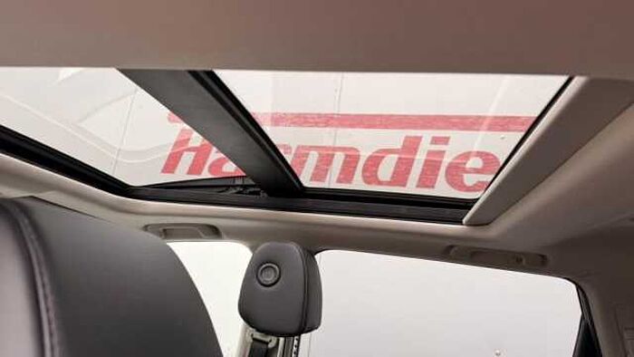 Honda CR-V e: HEV 2.0 i-MMD Hybrid 2WD Elegance (RS)