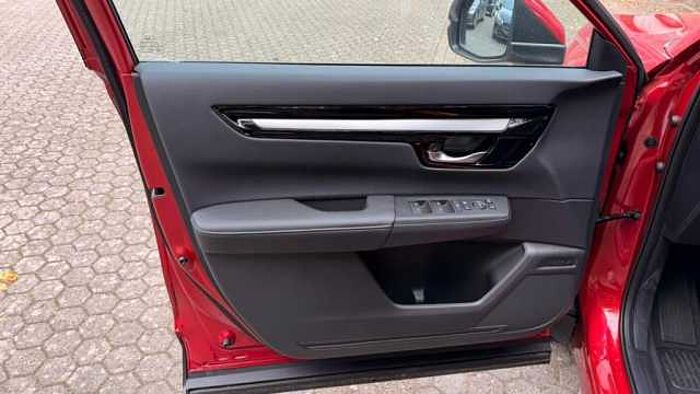 Honda CR-V e: HEV 2.0 i-MMD Hybrid 2WD Elegance (RS)