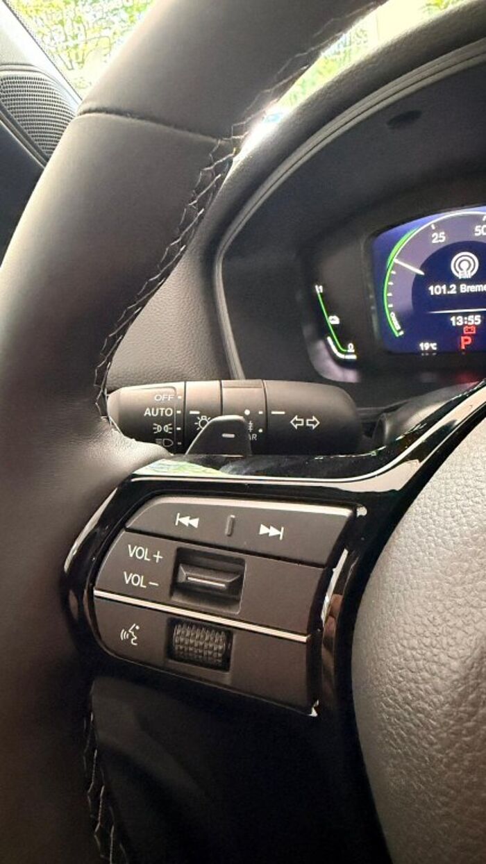 Honda Civic e: HEV 2.0 i-MMD Hybrid Sport (FE)