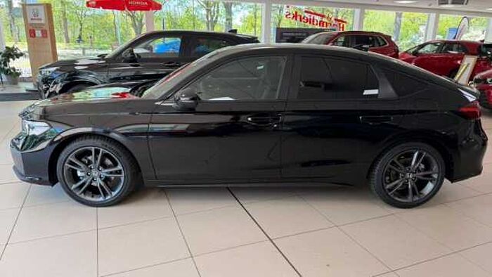 Honda Civic e: HEV 2.0 i-MMD Hybrid Sport (FE)