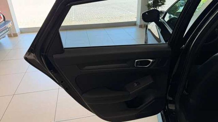 Honda Civic e: HEV 2.0 i-MMD Hybrid Sport (FE)