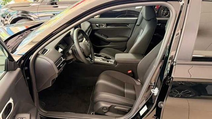 Honda Civic e: HEV 2.0 i-MMD Hybrid Sport (FE)