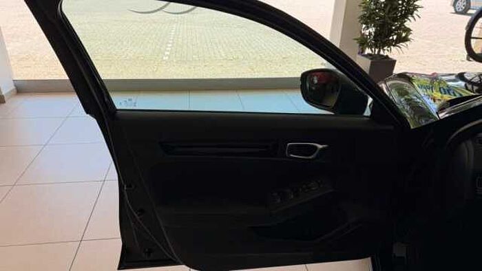 Honda Civic e: HEV 2.0 i-MMD Hybrid Sport (FE)
