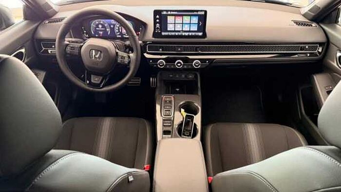 Honda Civic e: HEV 2.0 i-MMD Hybrid Sport (FE)